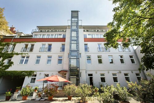 Гостиница Hahn Hotel Vienna City в Вене