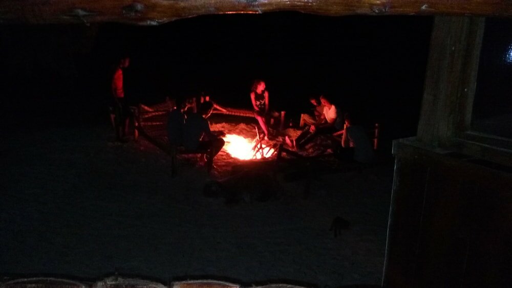 Фото Twisted Palms Lodge & Restaurant