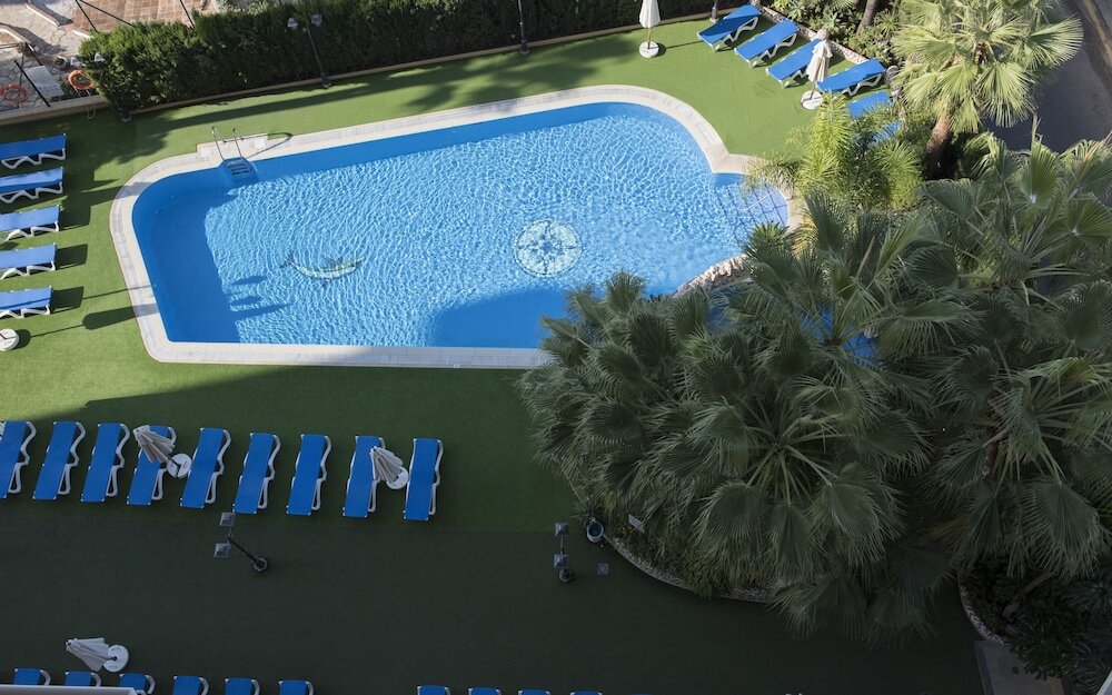 Фото Mediterraneo Real Apartamentos Turísticos