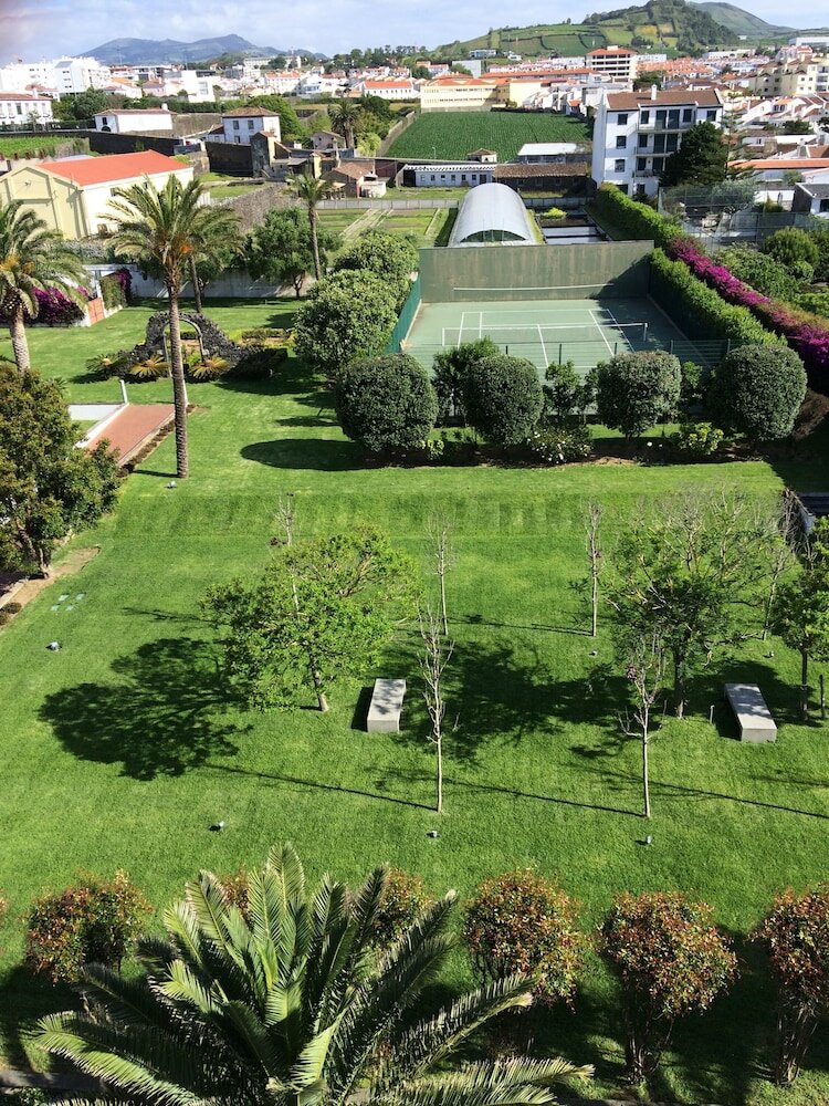 Фото Azoris Royal Garden