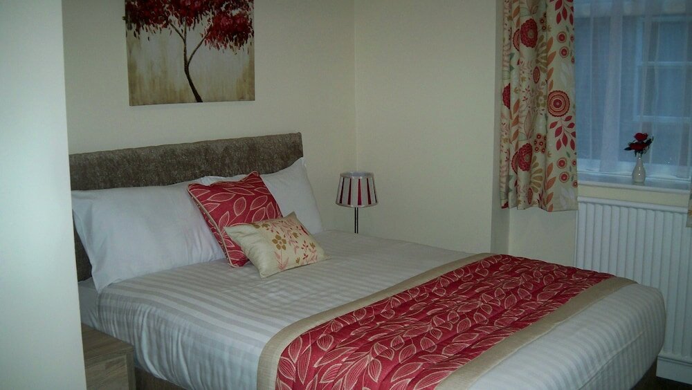 Фото The Craig-Y-Don Hotel