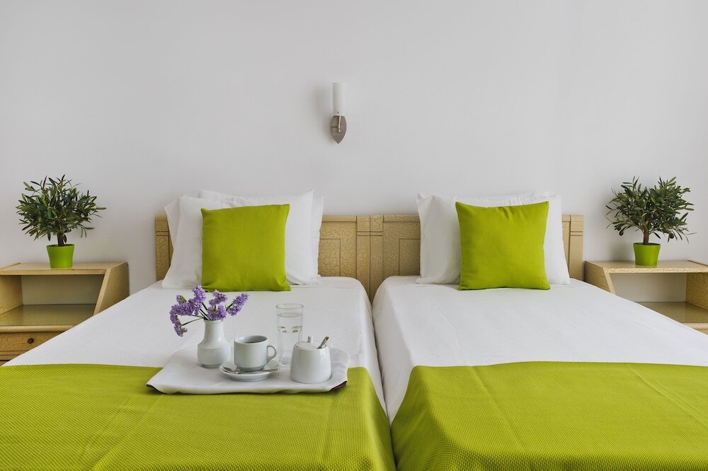 Фото Hotel Makarios