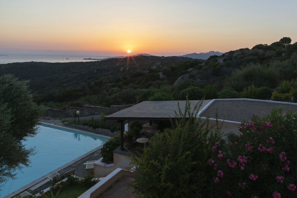 Фото Hotel Micalosu