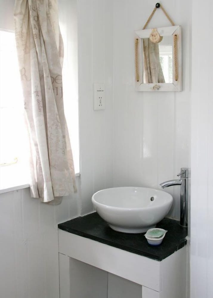 Фото The Driftwood Spars