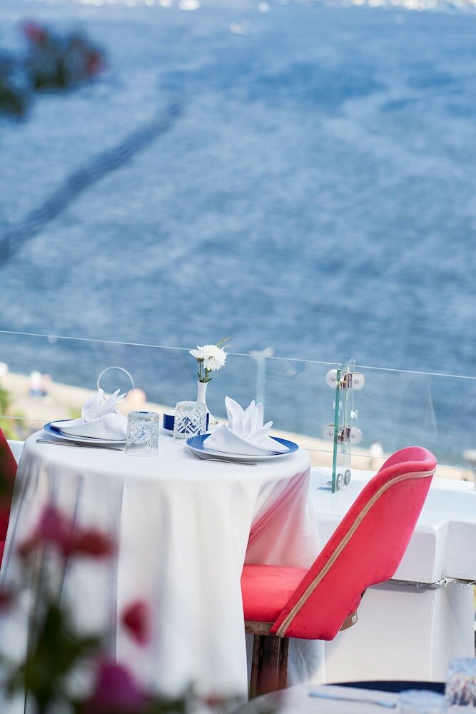 Фото Le Metropole Luxury Heritage Hotel Since 1902 by Paradise Inn Group