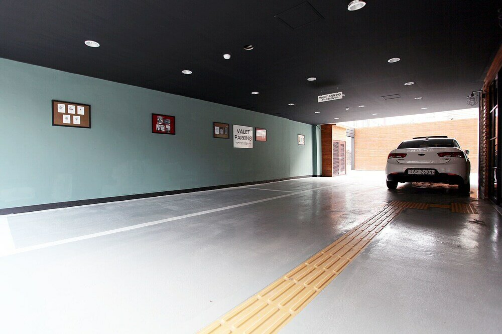 Фото Suwon Gwonseon-dong Jani B Hotel