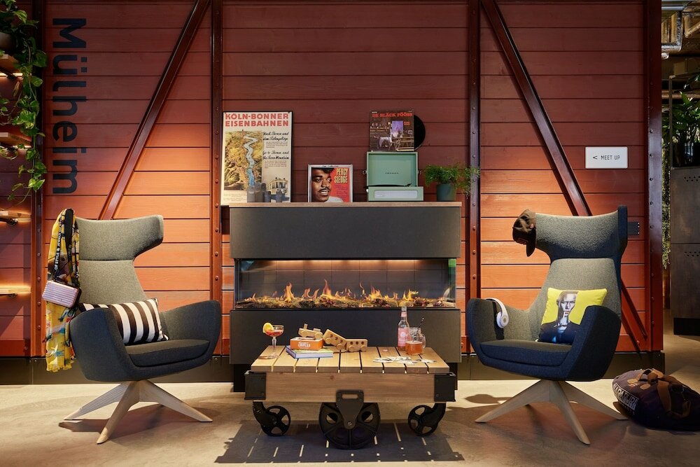 Фото Moxy Cologne Muelheim