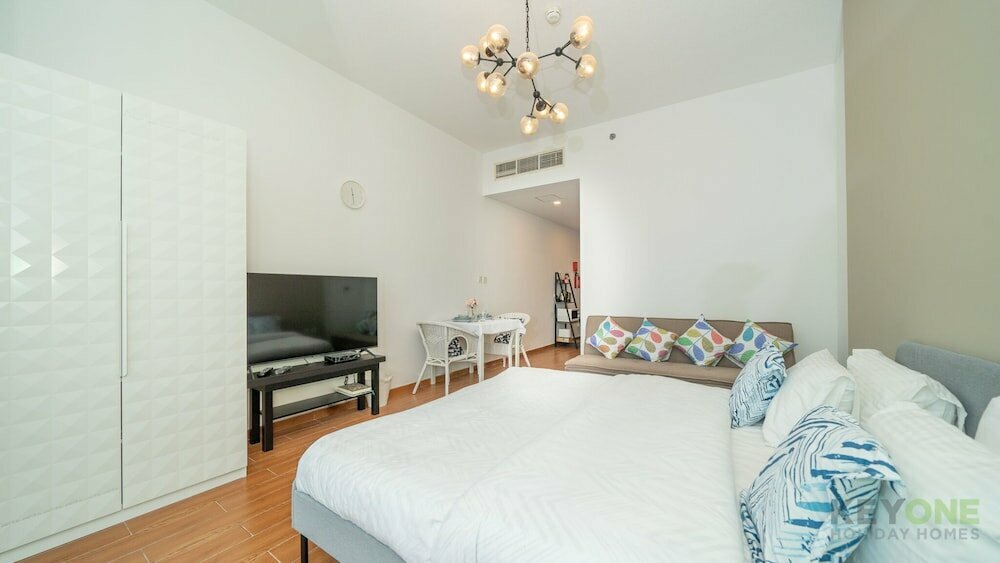 Short-term housing rental Kohh – Studio in Al Jawhara 2, Dubai, photo