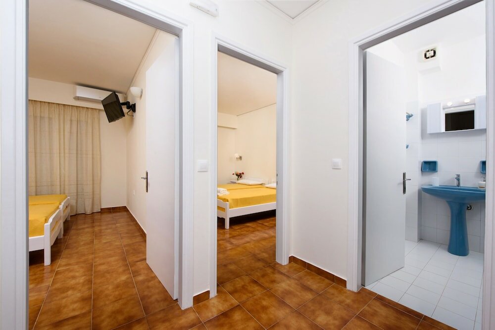 Фото Filoxenia Kirki apartments -Corfuescapes