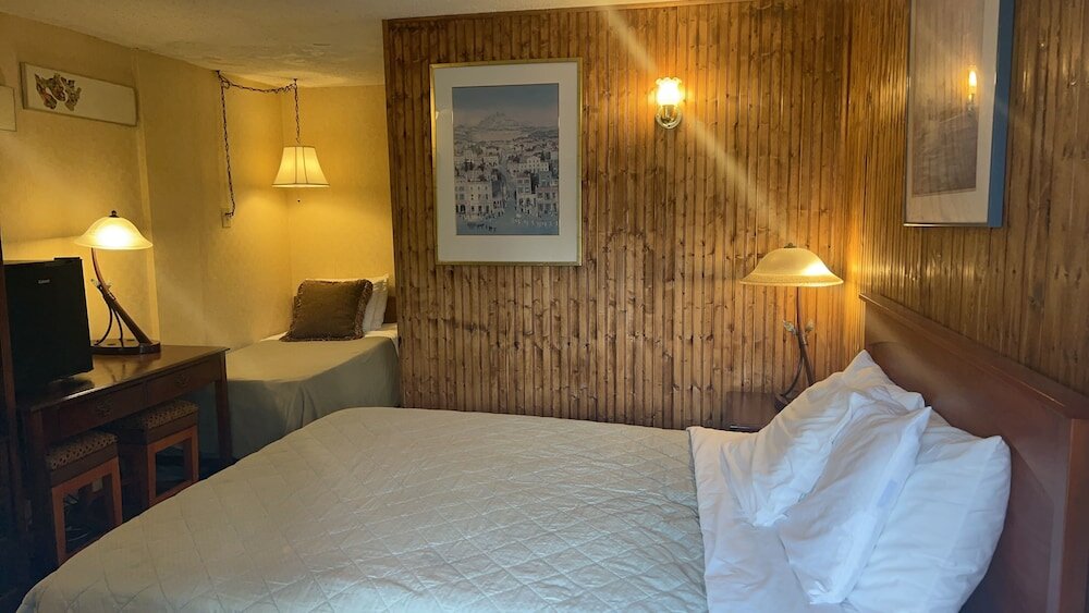 Фото Falls Motel