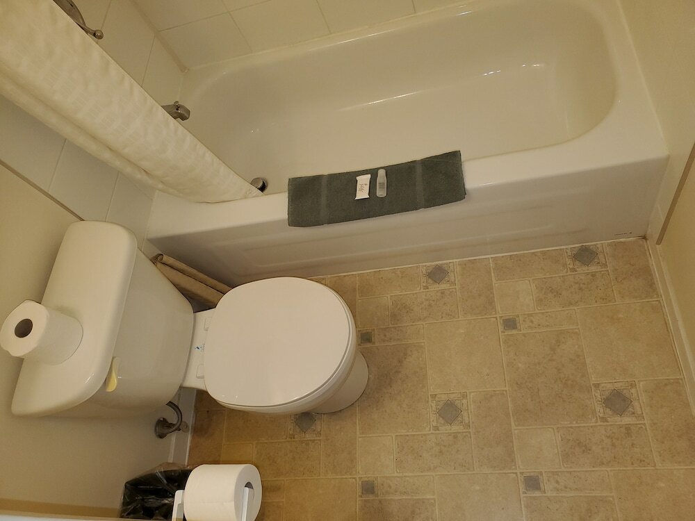 Фото The Battlefords Inn