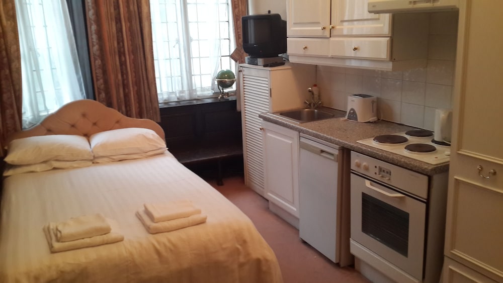 Фото London Aparthotel