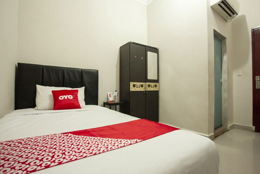 Фото Oyo 1631 Hotel Apple