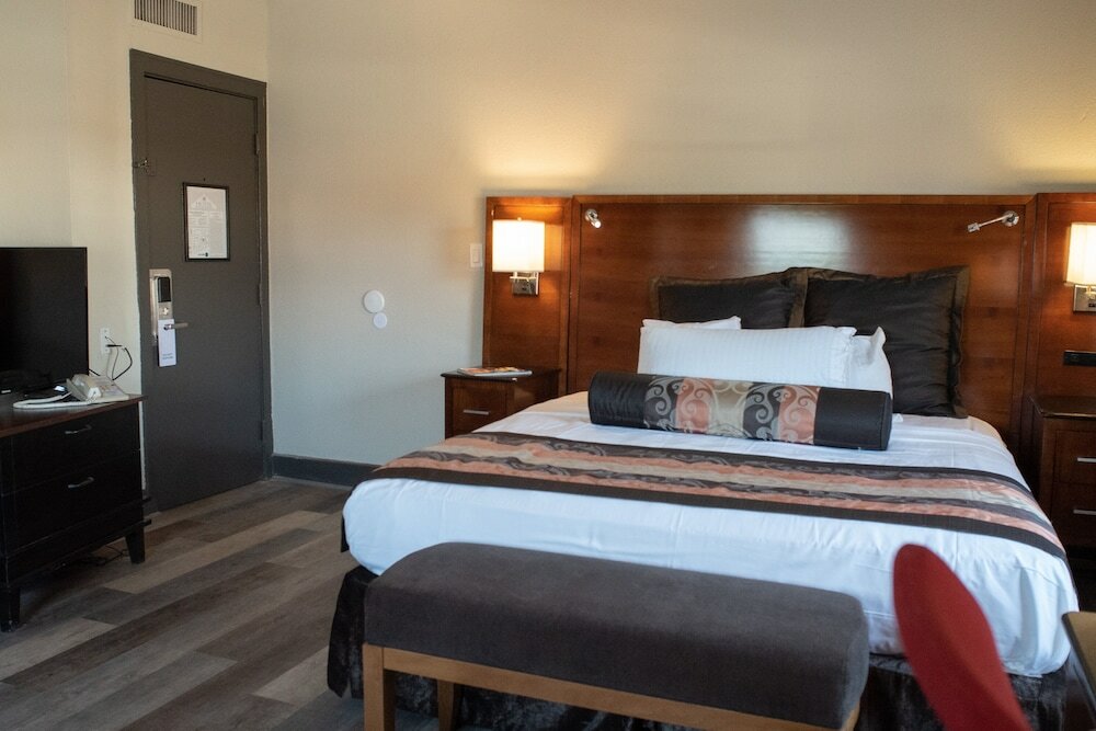 Фото Hotel Chataura