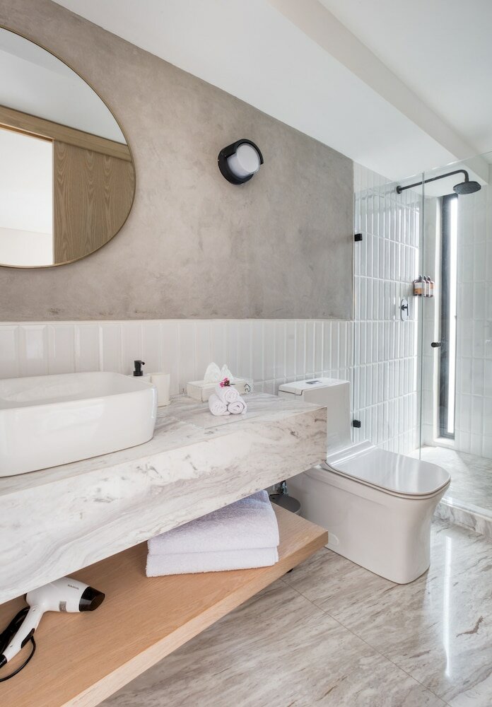 Фото Uliv Poe 240