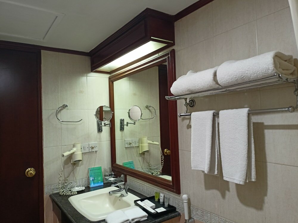 Фото Hotel Sarina