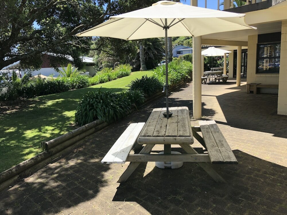 Фото Half Moon Bay Motel