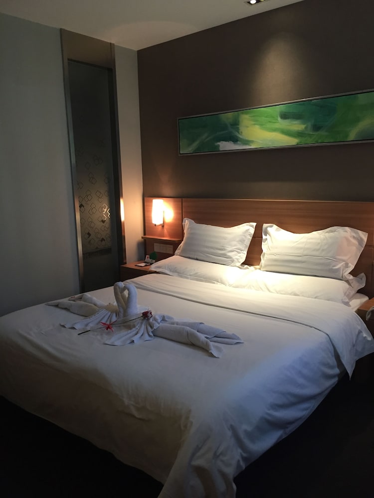 Фото Ibis Changzhou Lihua Hotel