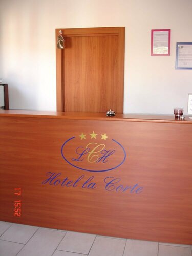 Гостиница Hotel La Corte в Неаполе