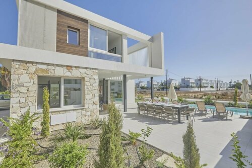 Гостиница New 5 Bedroom Villa With Pool in the Center of Ayia Napa Kube Villa 4 в Айя-Напе