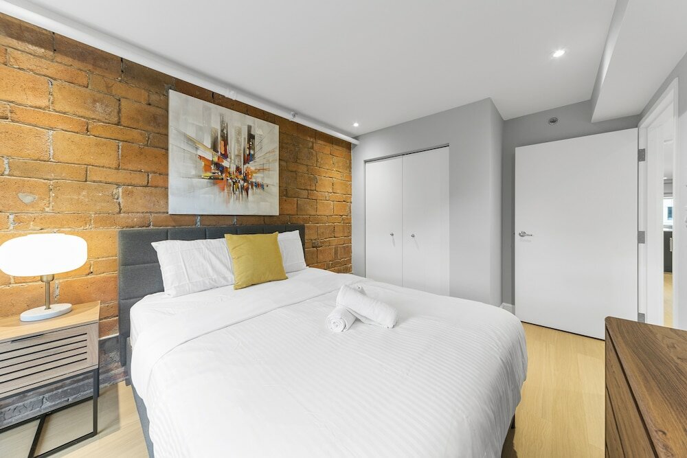 Фото Elegant Suites De La Montagne- Dtwn Mtl