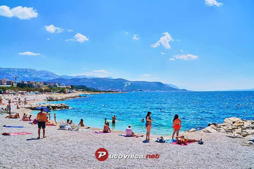 Фото Poetry House