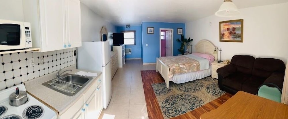 Фото The Floridian Inn