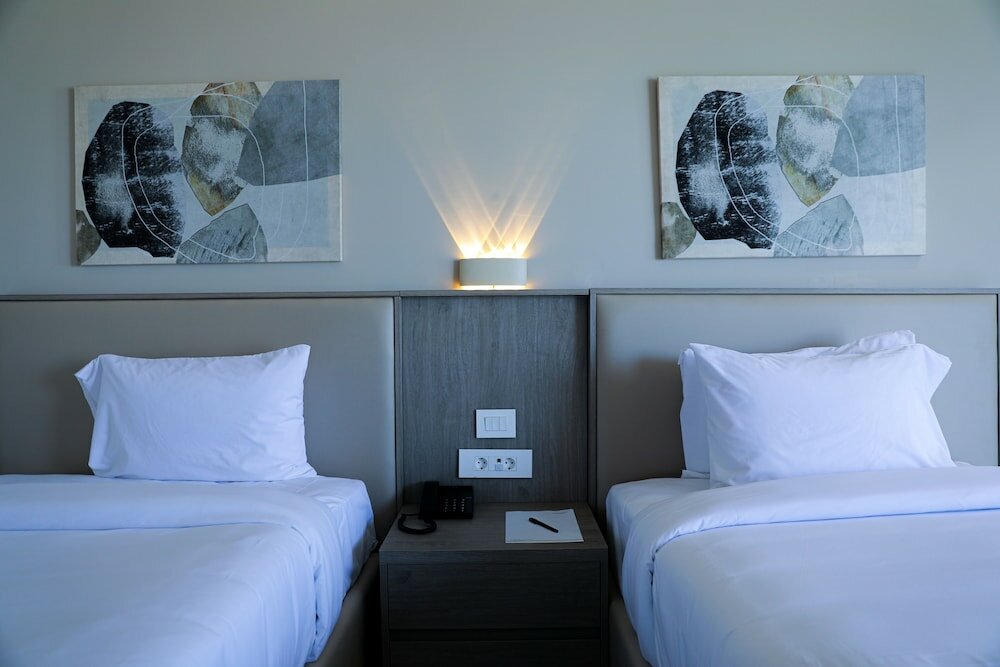 Фото 164037835500