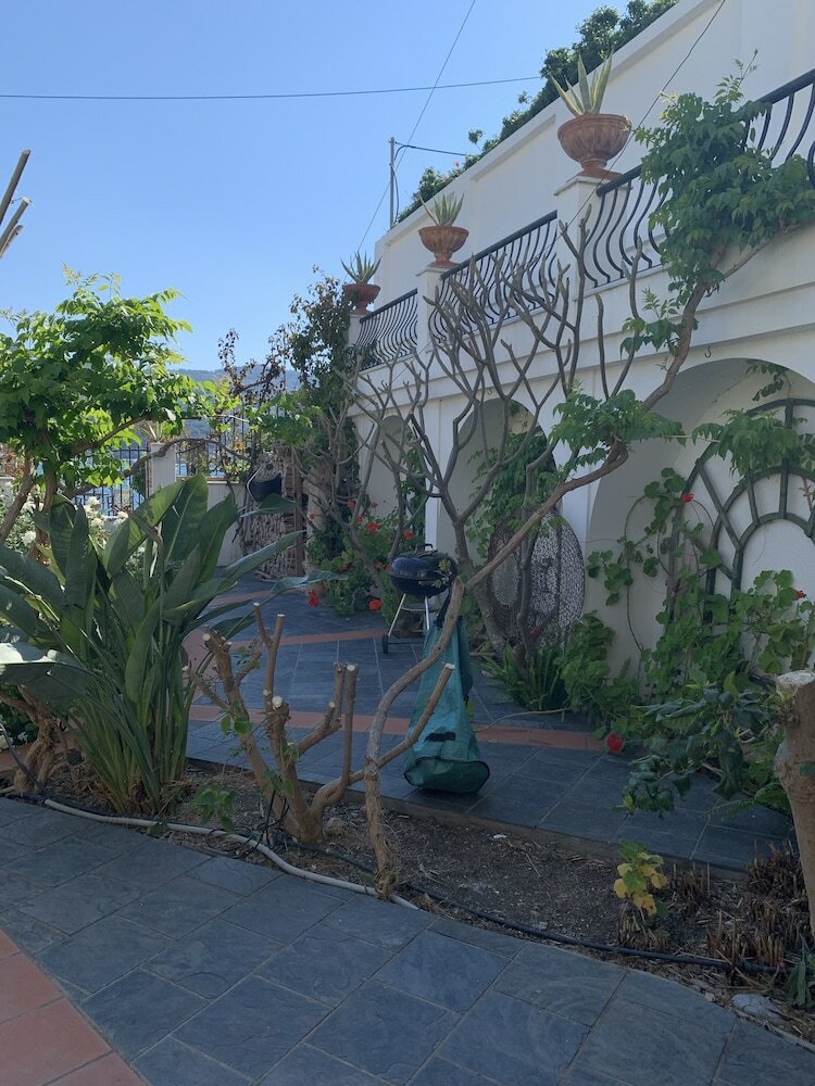 Фото Roditses Beach sea front Apartments