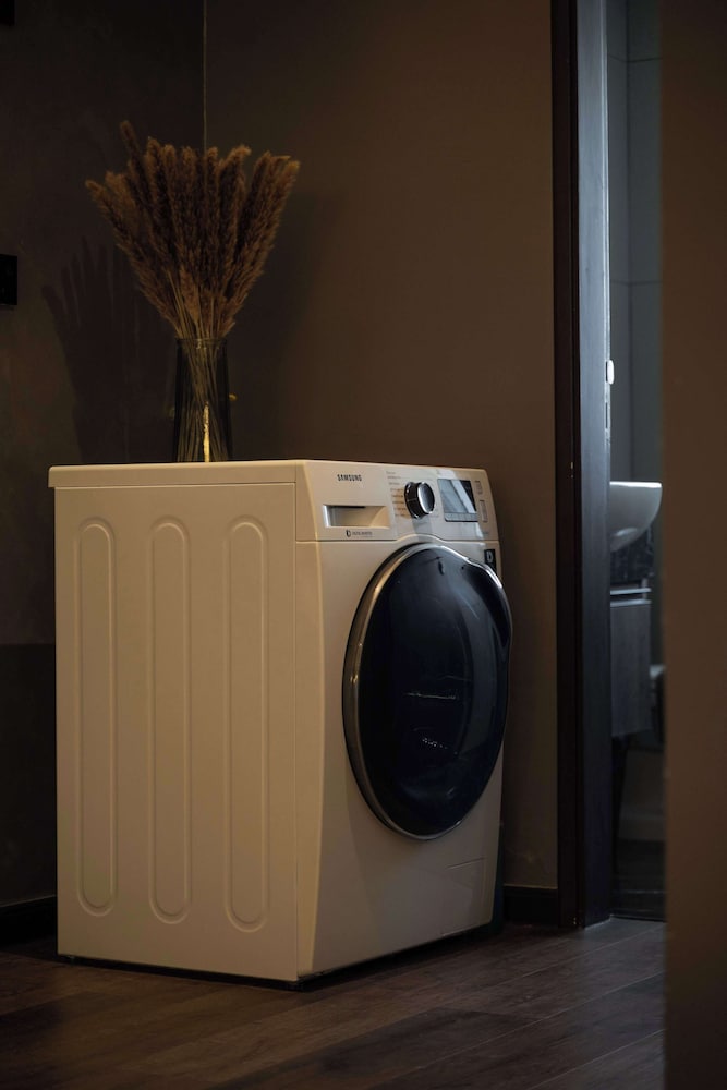 Фото The Landmark by The Only Bnb