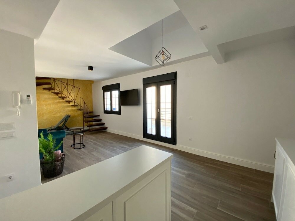 Фото El Balcón De La Reina Suites