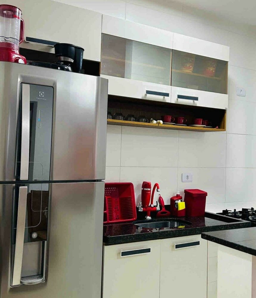 Фото Lindo apto com piscina em Praia Grande