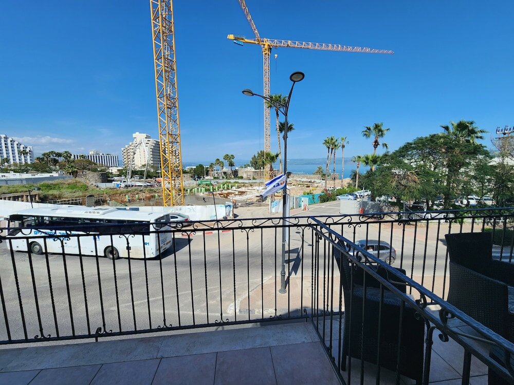 Фото Tiberia hotel