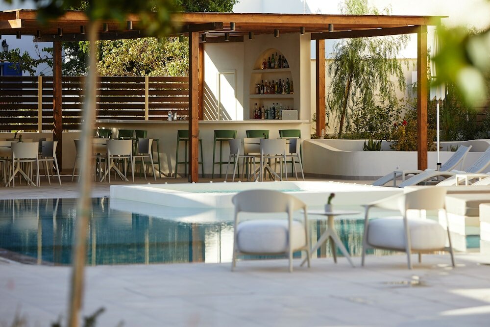 Фото Apricus Suites