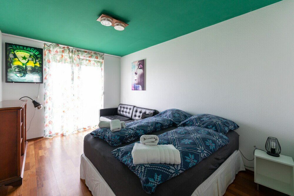 Фото The Beverly Hills of Frankfurt