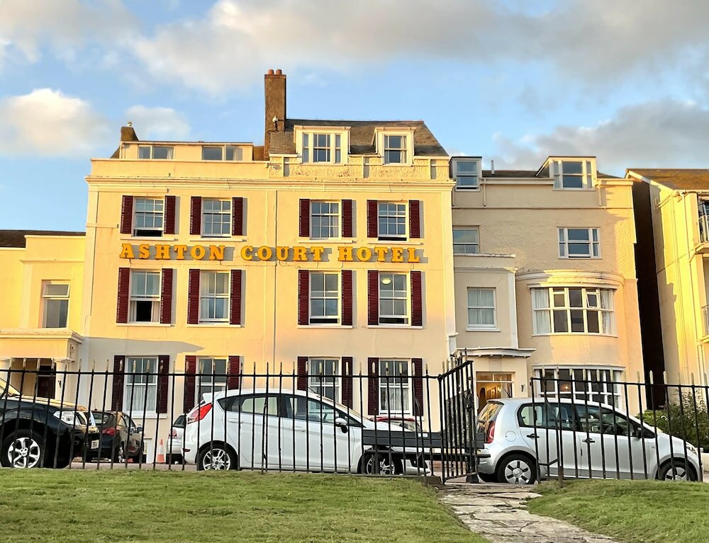 Фото Ashton Court Hotel