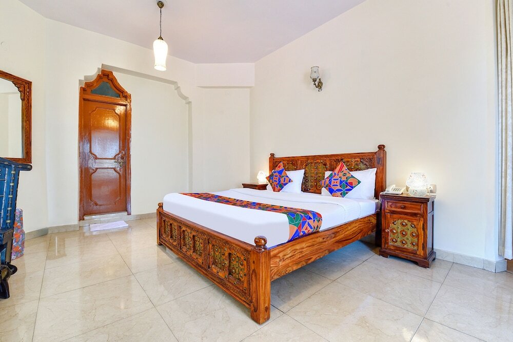 Фото Fabhotel Prime Empire Palace