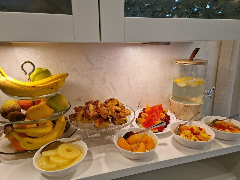 Фото Irini Luxury Rooms