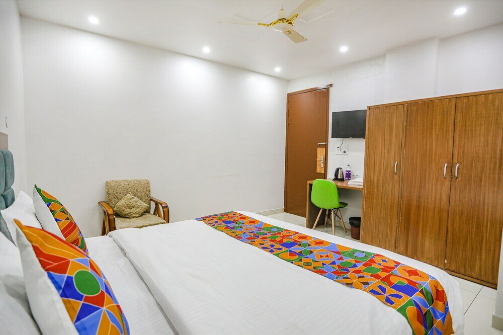 Фото Fabhotel Well Stay