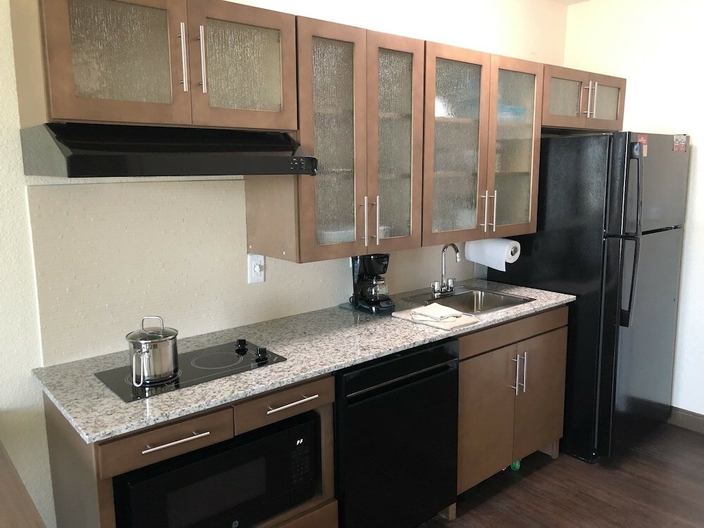 Фото Candlewood Suites Panama City Beach Pier, an Ihg Hotel