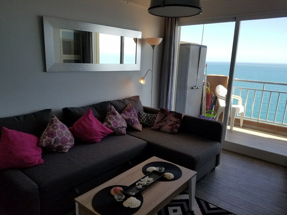 Фото Apartamento El Yate In Front Of The Sea