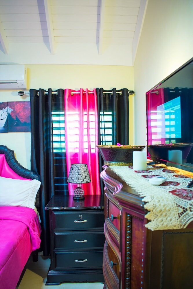 Фото Richmond Villa Rental Management