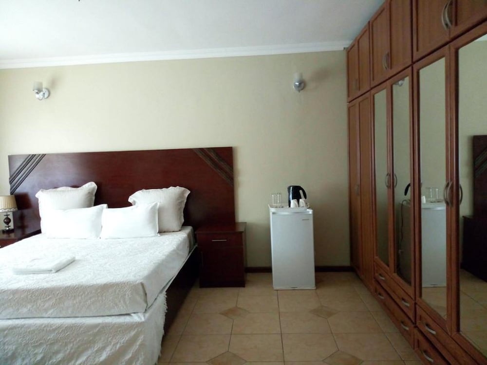 Фото Zenith lodge