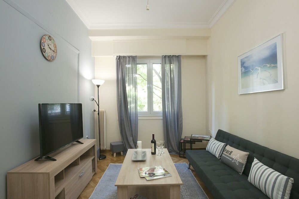 Фото Three Bedroom Apartment at Athens