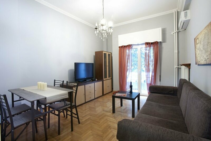Гостиница Two Bedroom Apartment at Koukaki