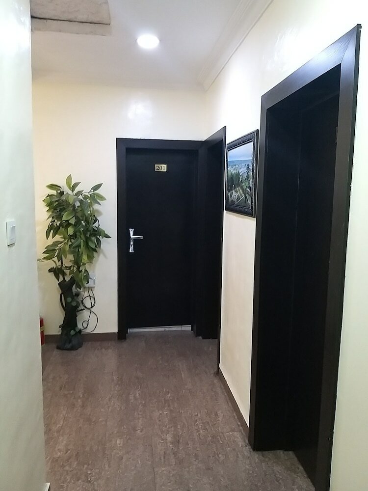 Фото Mitos Luxury Suites