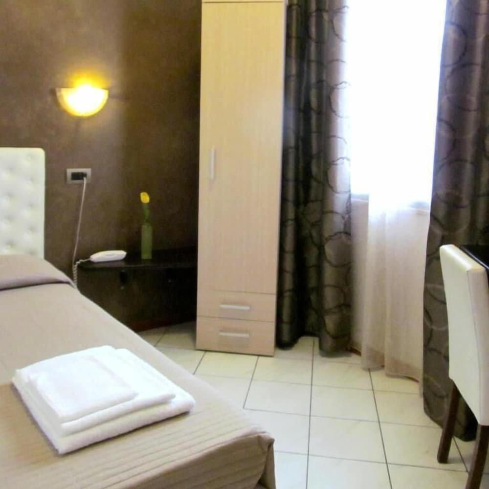 Фото Hotel Romagna