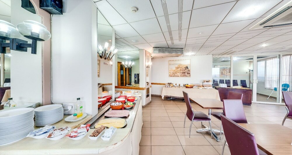 Фото Carlton Hotel