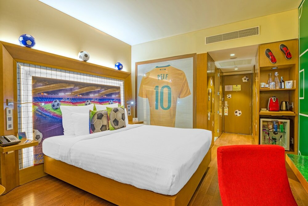 Фото Novotel Bengaluru Outer Ring Road