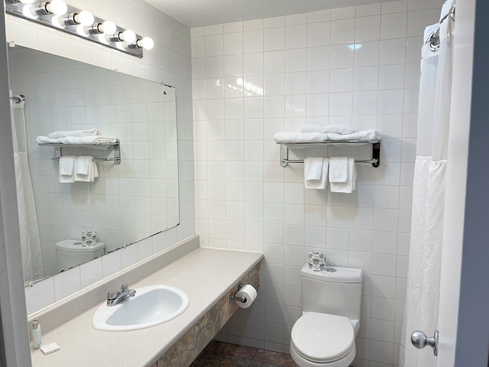 Фото Thriftlodge by Wyndham Moncton